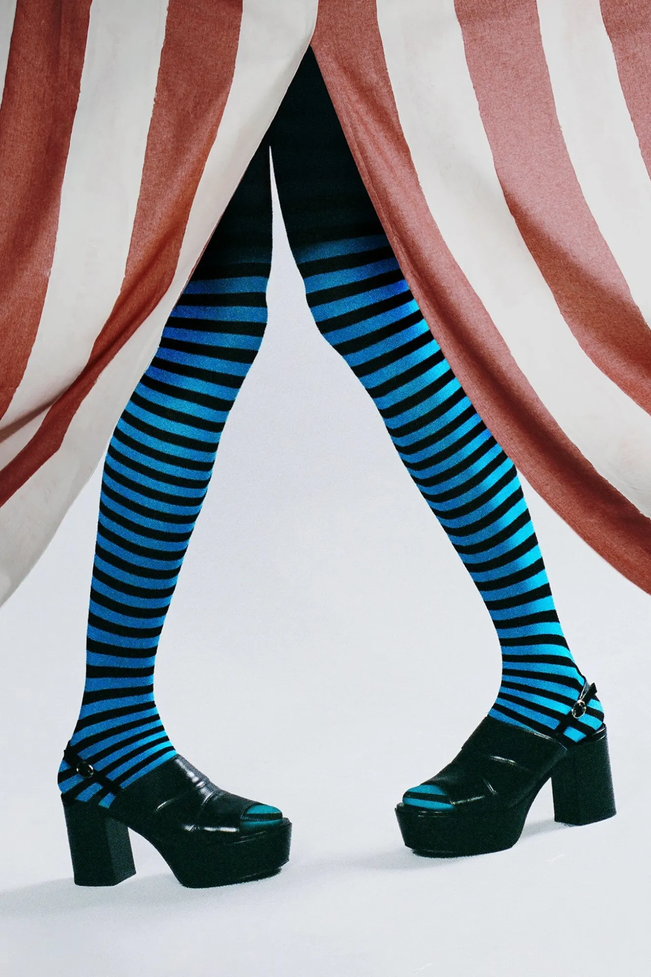 Discount Jeffrey Campbell RELIABLE Black