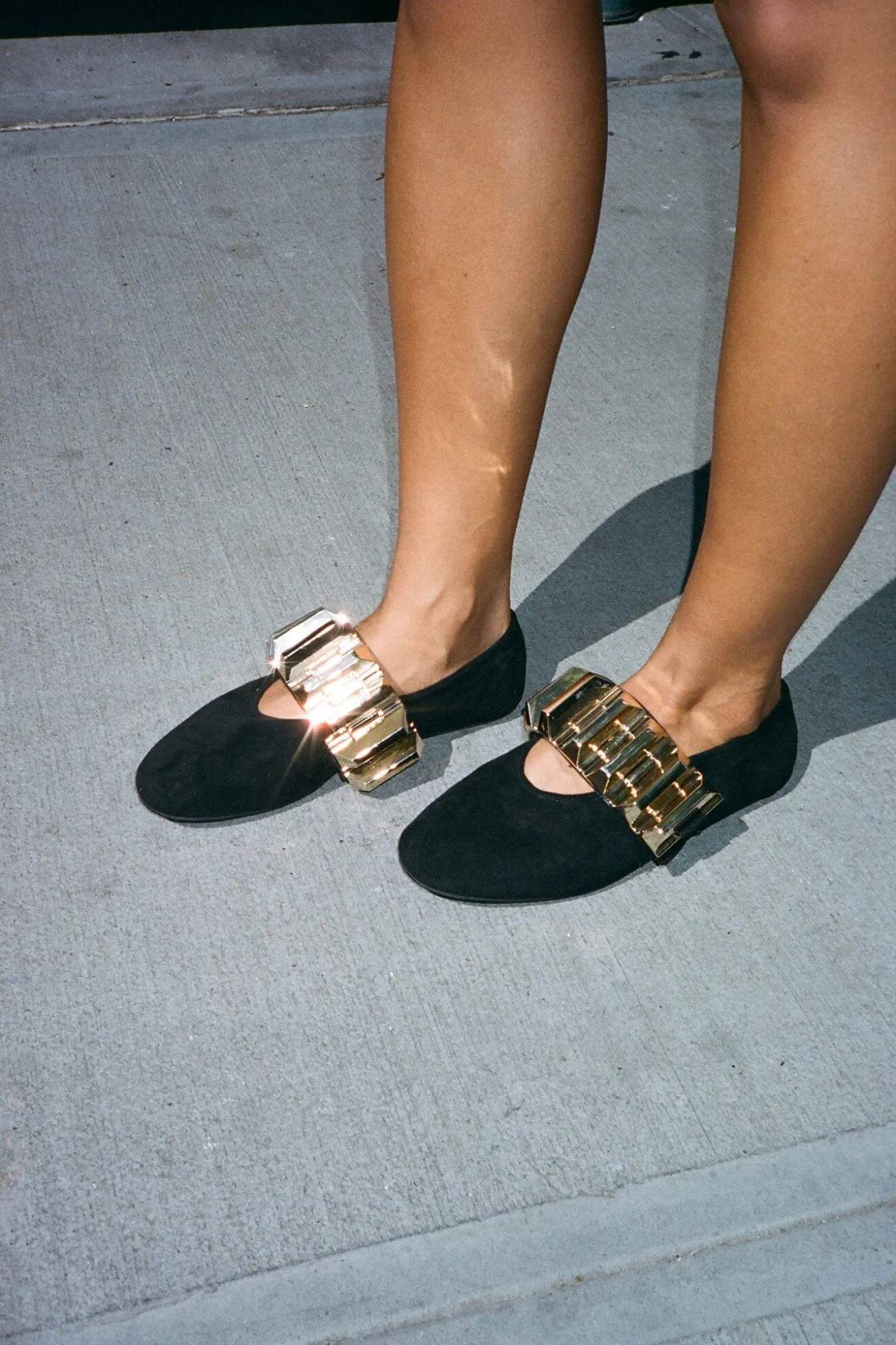Clearance Jeffrey Campbell RIGID Blacksuedegold